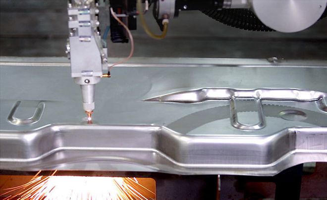 全自動(dòng)激光焊接機(jī)檢測(cè)(圖1)