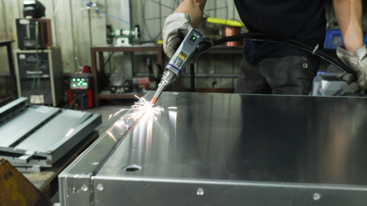 激光焊接機出口外貿(mào)流程(圖1) 激光焊接機出口外貿(mào)流程(圖1)