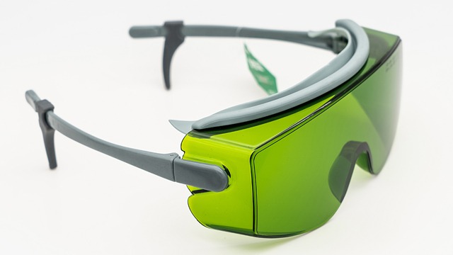 激光防護(hù)鏡國內(nèi)國際標(biāo)準(zhǔn)(圖1) 激光防護(hù)鏡檢測標(biāo)準(zhǔn)(圖1)