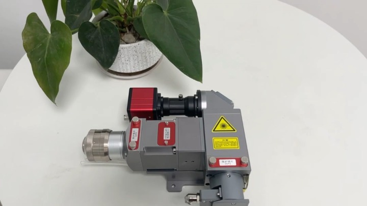 激光焊接頭與激光切割頭的區(qū)別(圖1) 激光焊接頭與激光切割頭的區(qū)別(圖1)