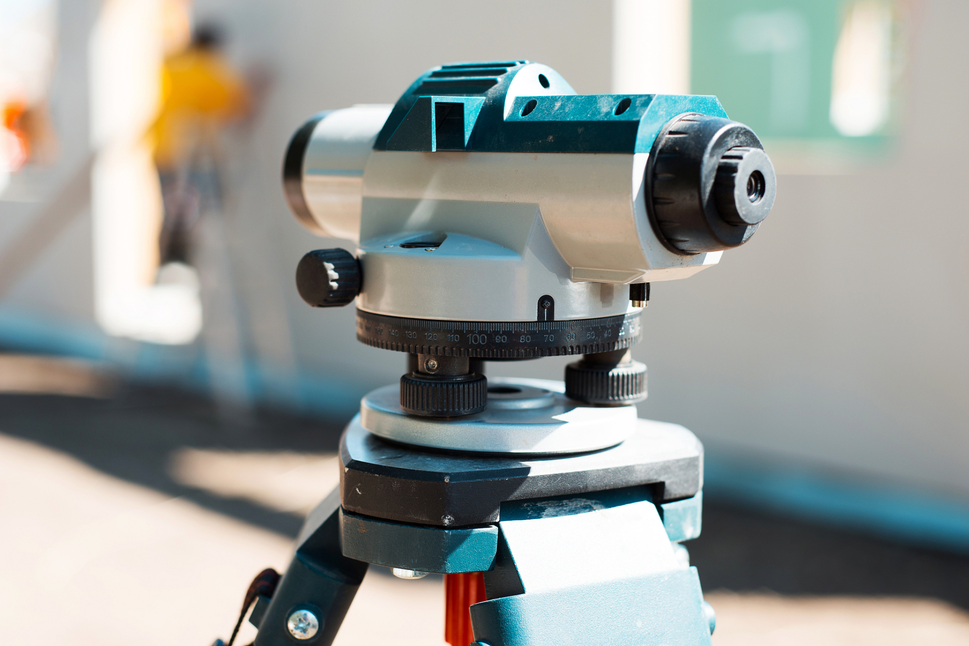 激光準直儀GB7247.1檢測(圖1) 激光準直儀GB7247.1檢測(圖1)